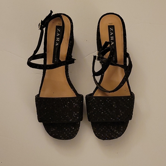 ZARA TRF Mid Heel Sandals - Picture 2 of 6